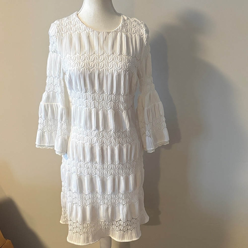 NWOT New York & Company Stretch White Textured Bell Sleeve Midi Dress. Size Sm